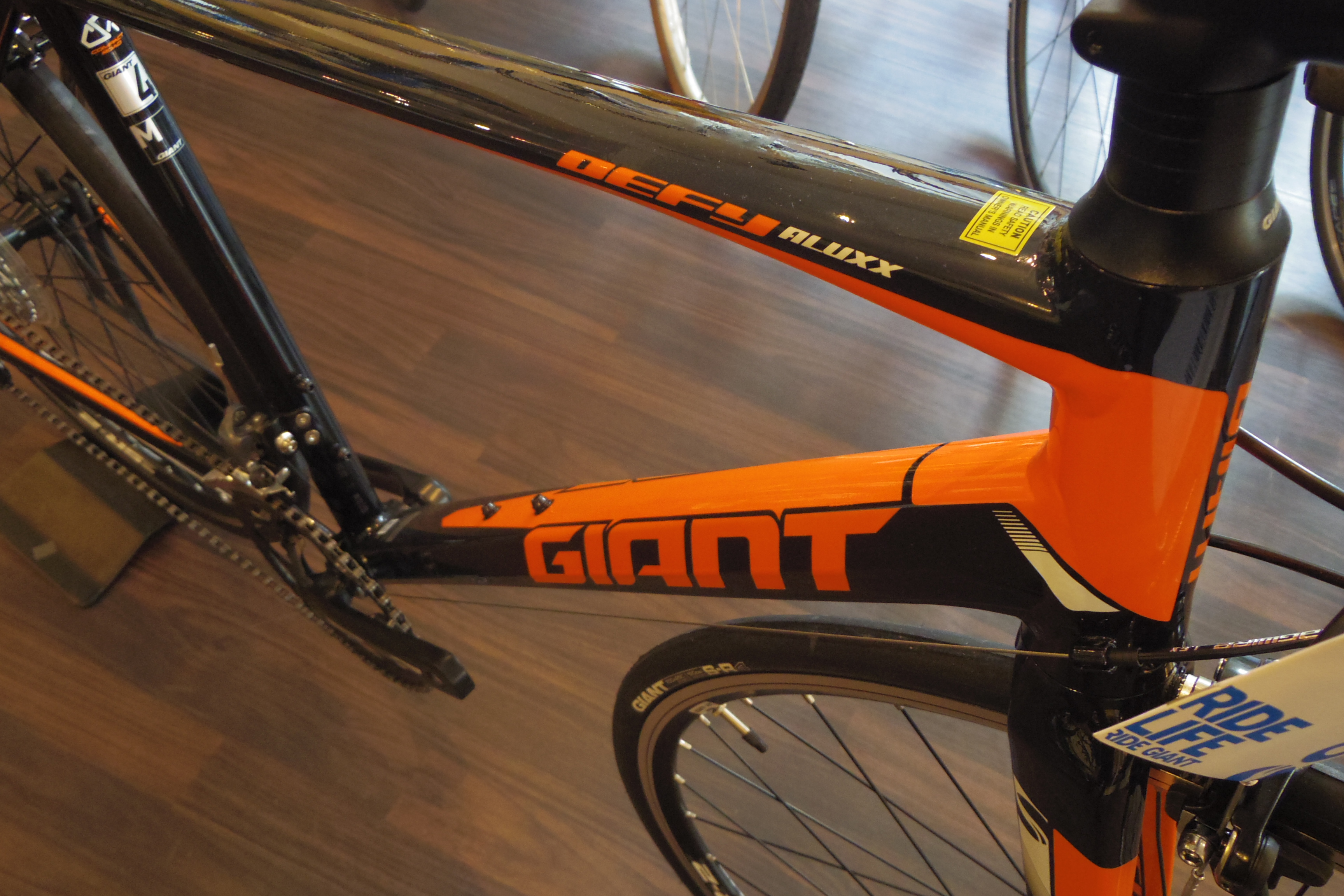 展示在庫車情報 GIANT DEFY 4 (ジャイアント ディファイ4) 2016