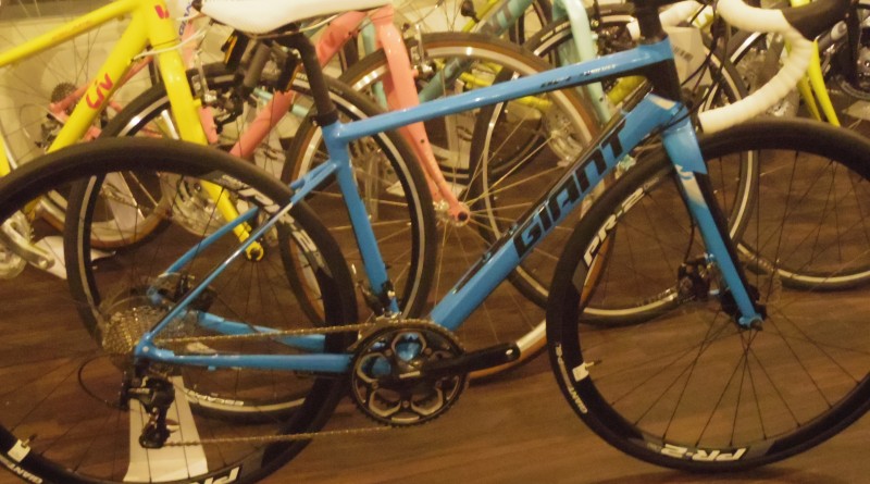 流行を先取り☆ディスクロード、GIANT DEFY１ DISC!!（ジャイアント