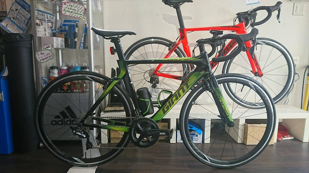 新型モデル続々登場!! 最強のエアロロード、再び…2018 GIANT PROPEL