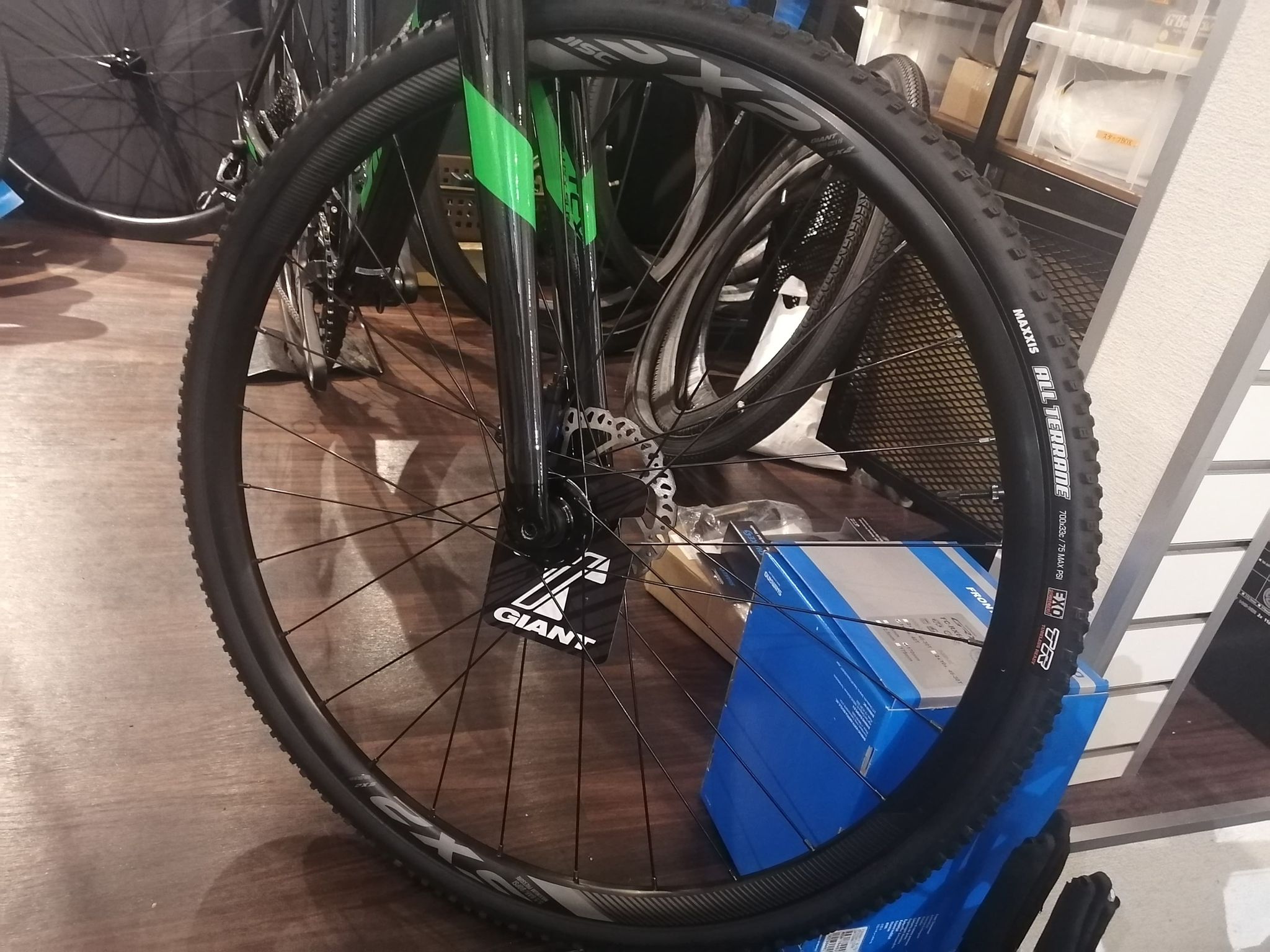 【送料関税無料】自転車シクロクロスバイク、沢山入荷します！！ 2019 GIANT TCX SLR 2