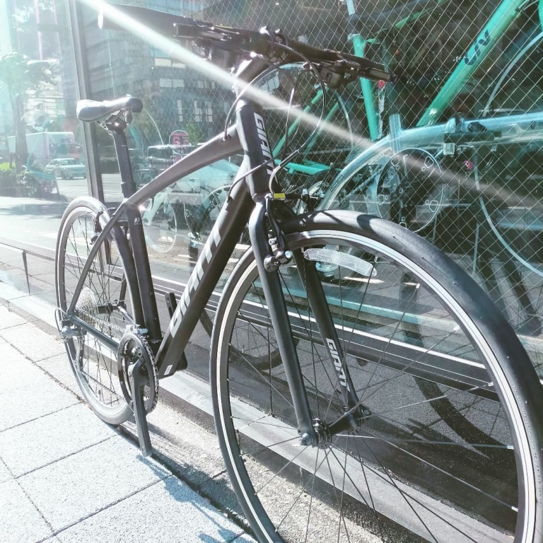 新宿都庁前店 上級クロスバイク GIANT ESCAPE RX3 2021 ジャイアント 