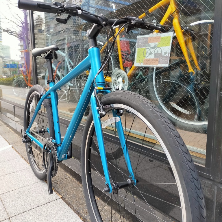 新宿都庁前店 一番人気 GIANT GRAVIER 2022 サテンブルー ¥61,600(税込