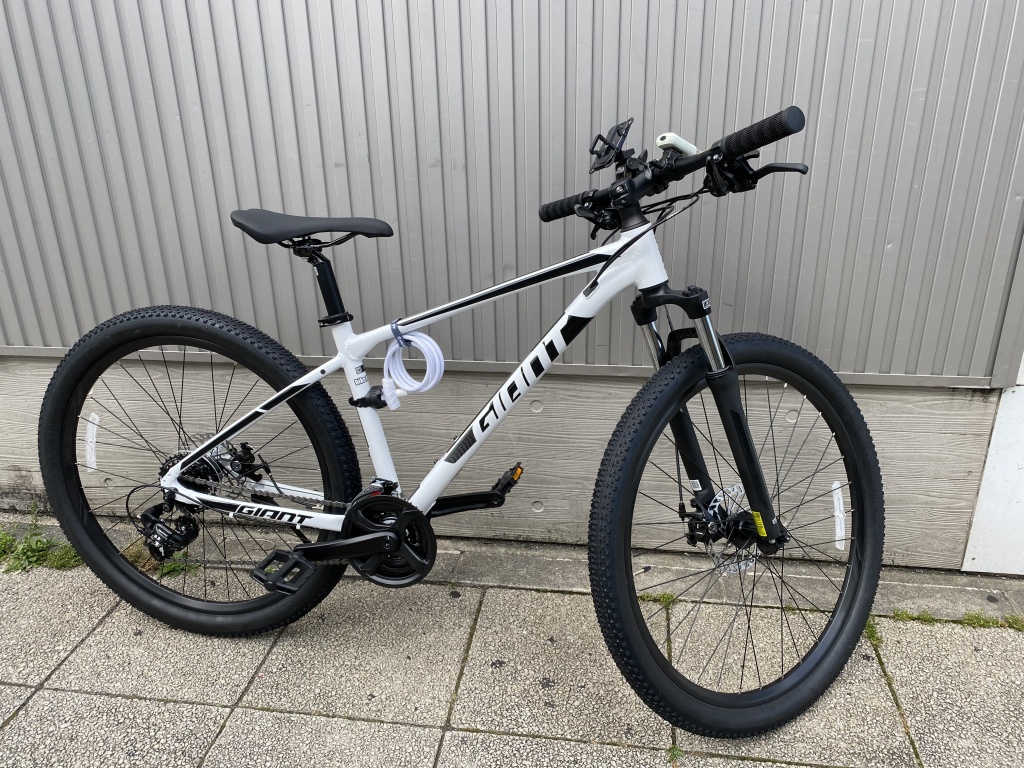 ジャイアントATＸマウンテンバイク - 自転車本体